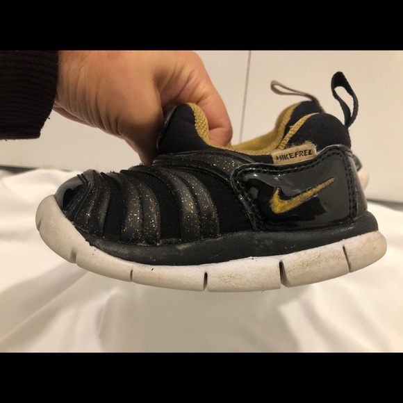 Toddler baby boys Nike Free walking/running shoes - Picture 7 of 15